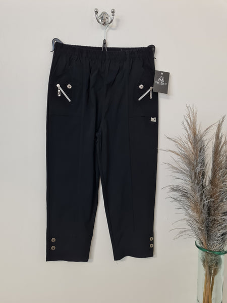 Cropped Cargo