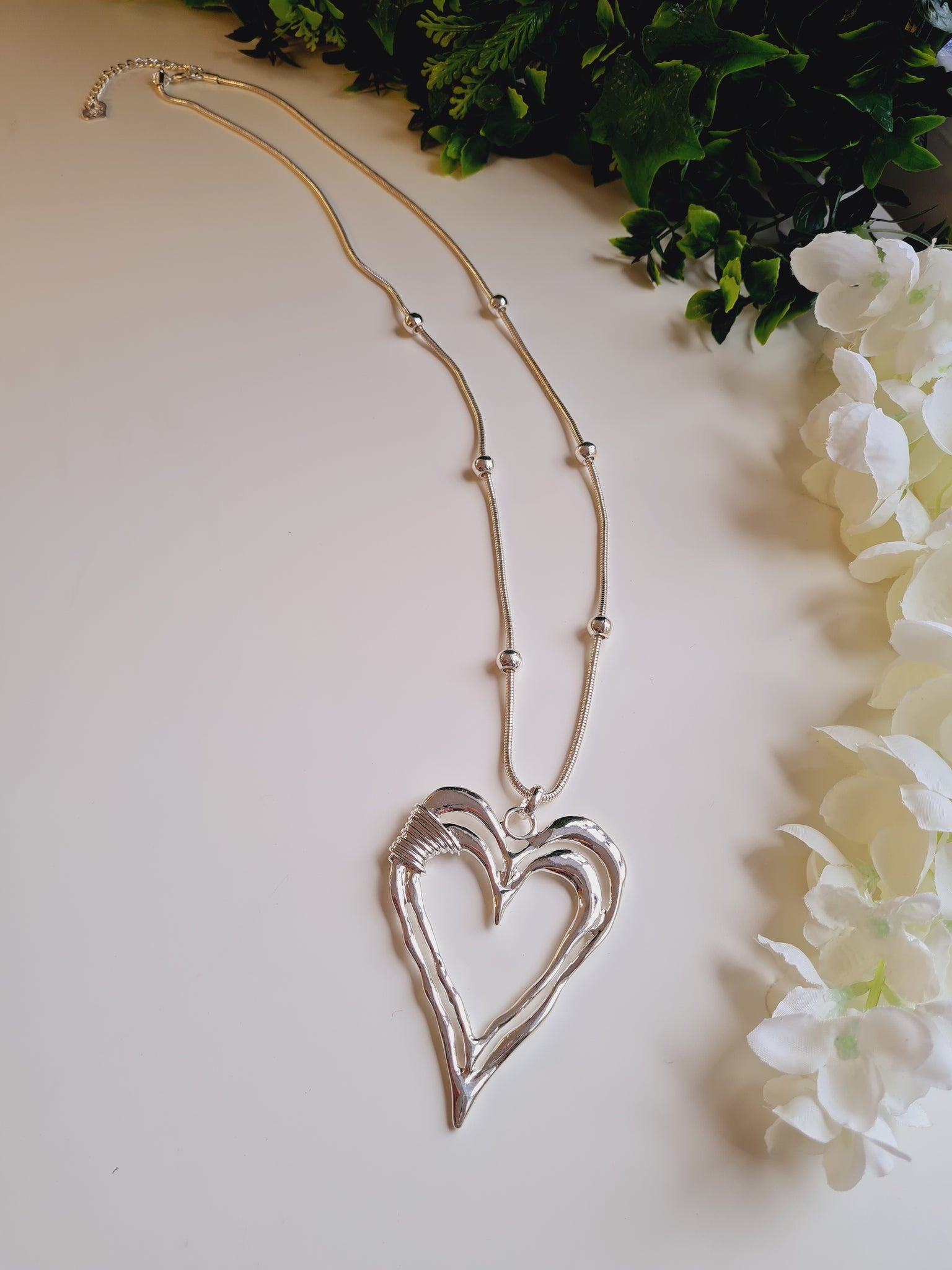 Chunky Heart Necklace 02