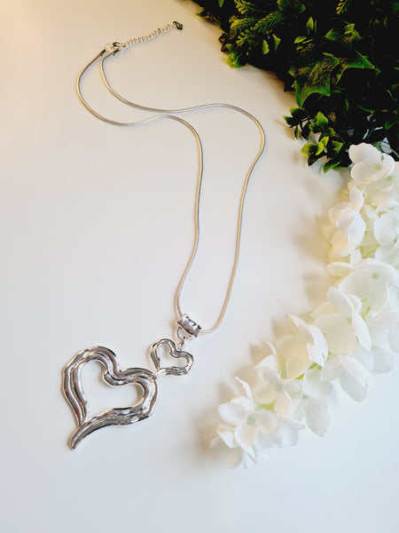 Heart 2 Heart Necklace 03